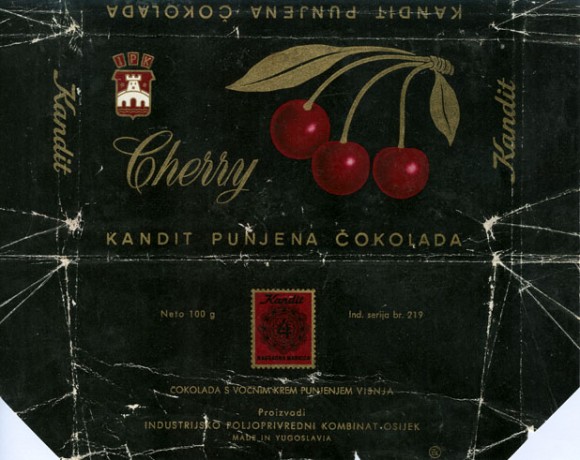 Milk chocolate with cherry flavoured, 100g, 1970, industrijsko Poljoprivredni kombinat, Kandit, Osijek, Croatia, (made in Yugoslavia)